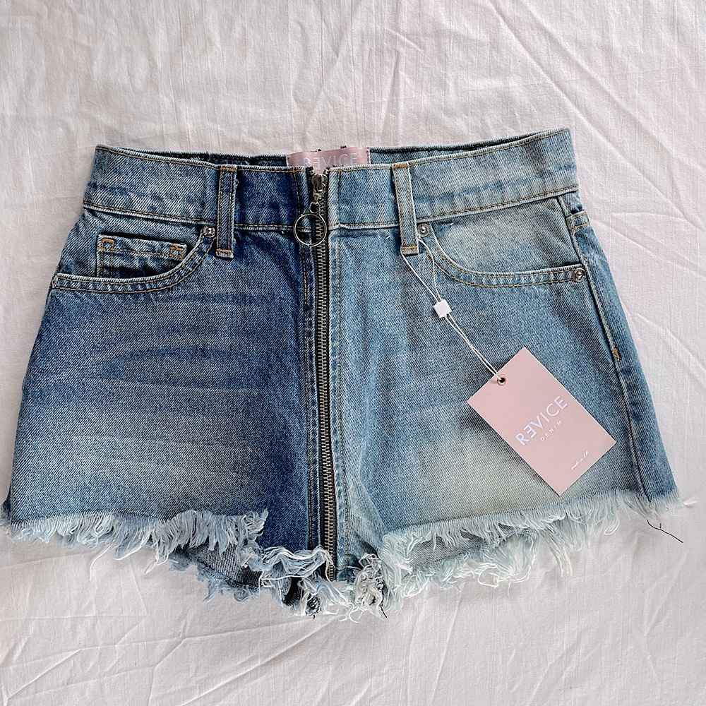 Revice shorts